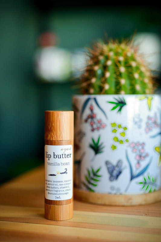 Organic lip butter vanilla flavor